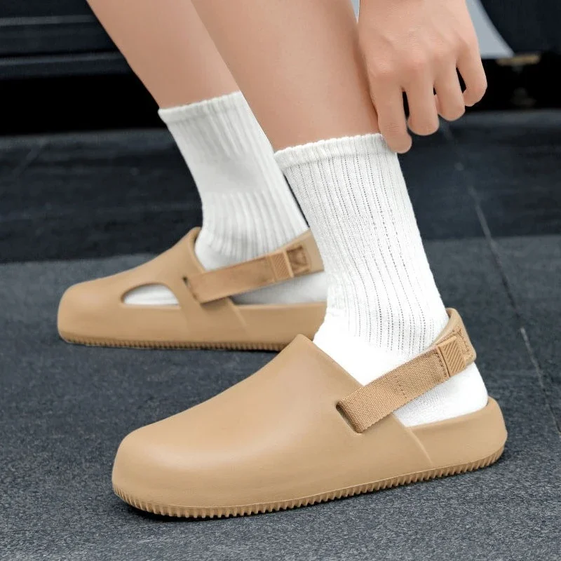 صندل رجالي خفيف الوزن كاجوال للشاطئ ناعم للاستخدام اليومي خصم صيف 2025 حذاء رجالي أصلي قابل للتنفس للاستخدام الخارجي