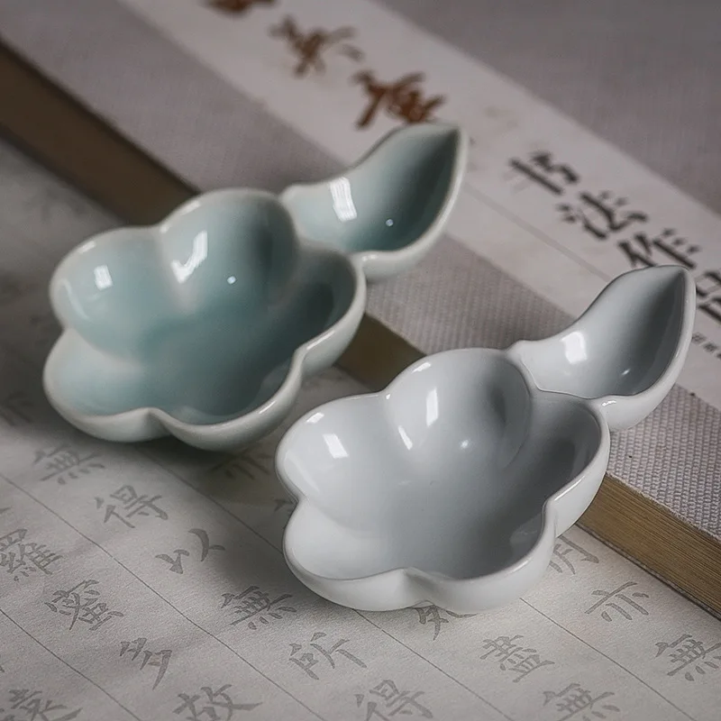 Creative Multifunctional Five‑Petal Flower Ceramic Ink Dish, Creative Calligraphy Palette Pen Rest Calligraphy Painting Dish