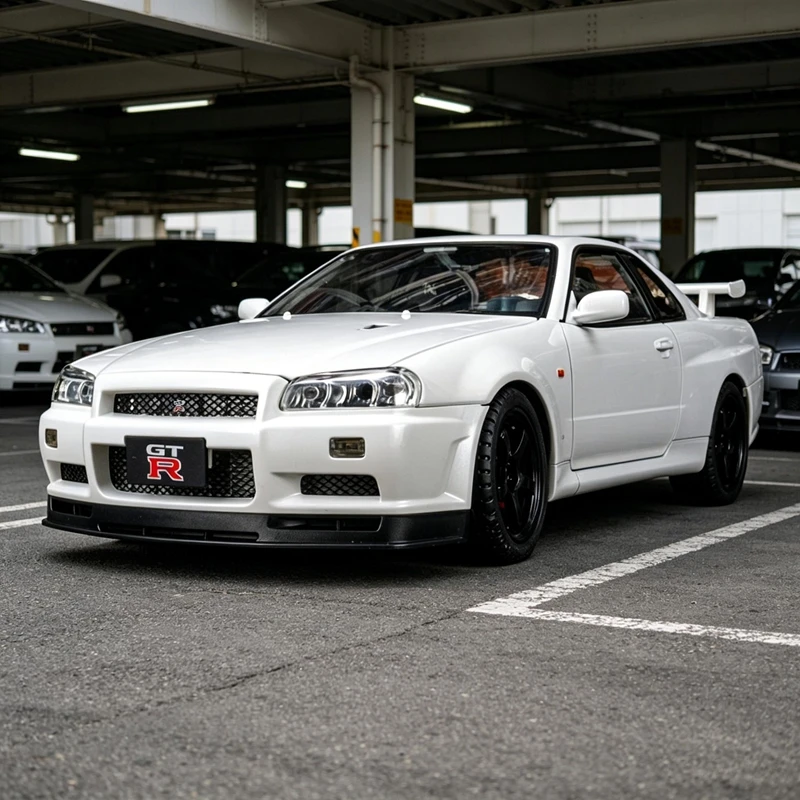 

1:18 simulation Nissan GT-R34 SKYLINE alloy model car doors and engine hood, trunk can be opened rich in details, finely crafted