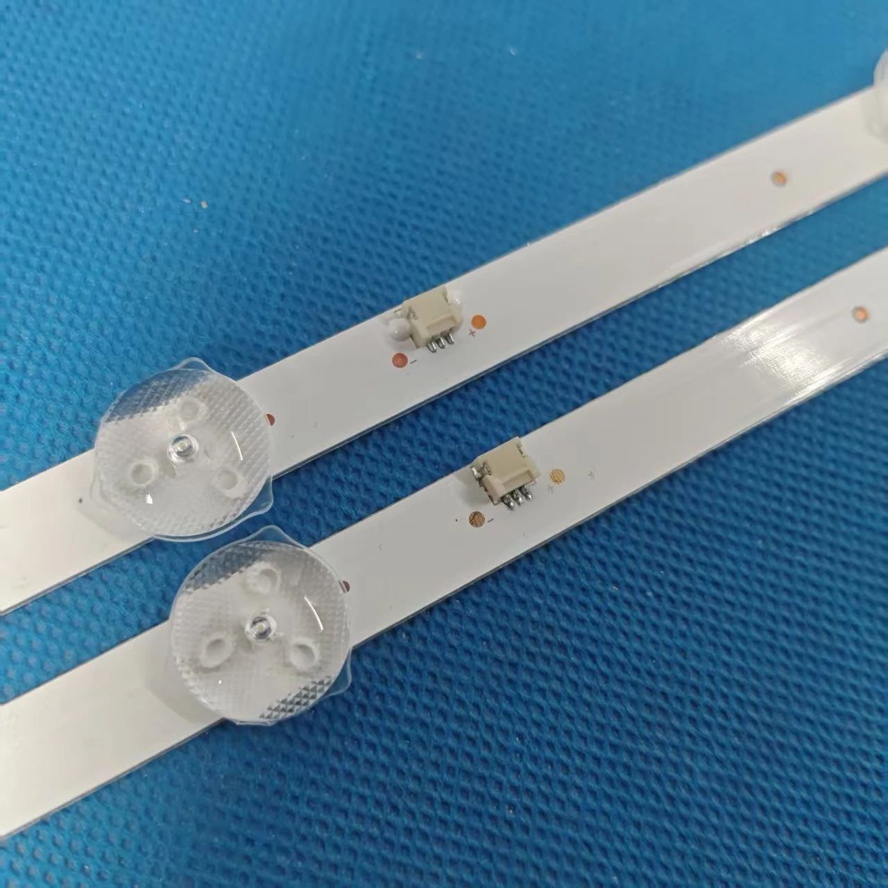 LED Backlight strip For CY-240D-2X5 PB04D397103BL041-001H 8D24-DNDL-M5205A V236BJ1-P01 PT236AT02 L24V639VAE JVC LT-24KB274