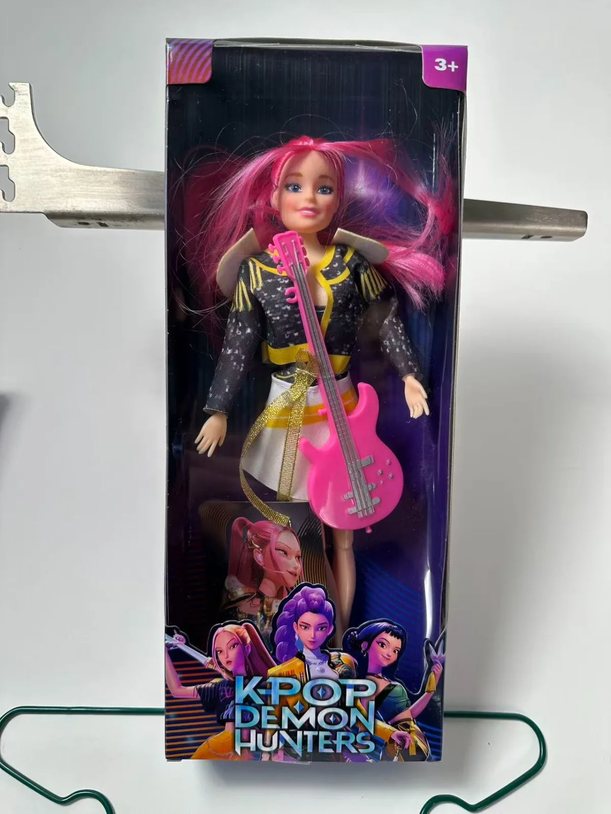 

Kpop охотники на демонов милые куклы аниме герои случайные аксессуары высококачественные игрушки хит продаж подарок для коллекционеров