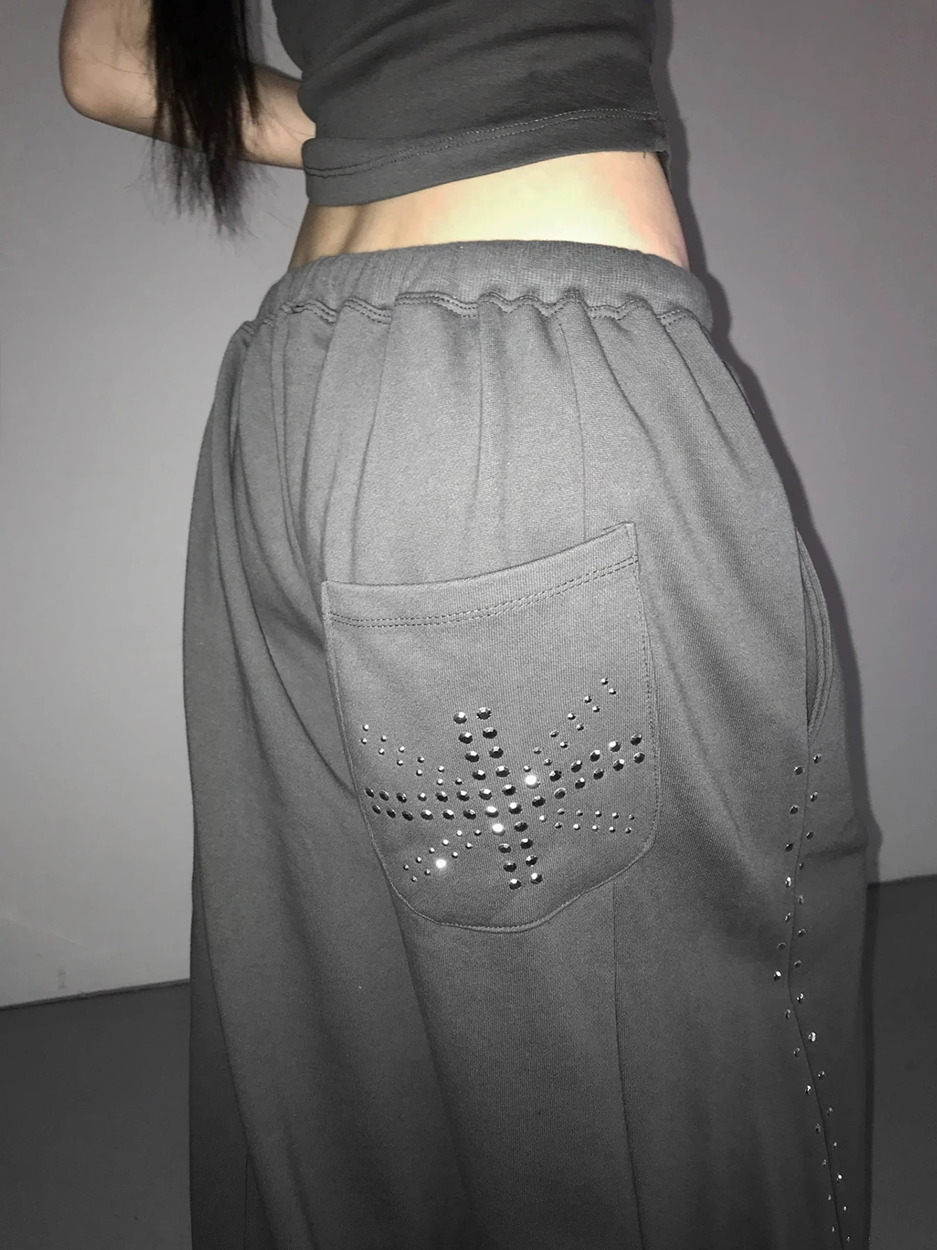 Herbst- und Winterhose mit Reisform-Diamant-Heißprägung, locker geschnitten, personalisierbar, gerades Bein, vielseitig einsetzbar für Sport und Freizeit – Detail 6