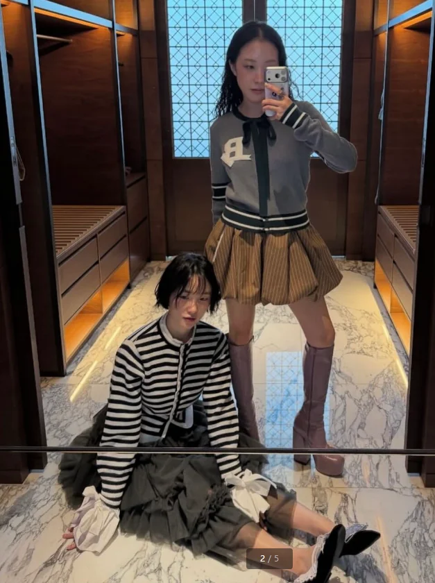 

Japanese Style Chest Embroidery Contrast Color Bow Tie Sweater Coat College Style Sweet Girls Versatile Knitted Cardigan