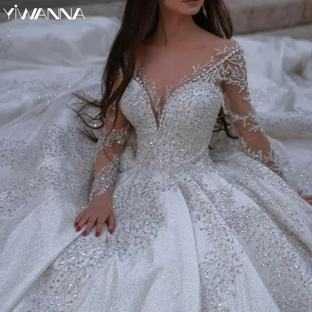 

Glitter Sequins Rhinestones Bridal Dress V-neck Illusion Wedding Gown Luxury Ball Gown Bride Robe Customized Vestido De Novia