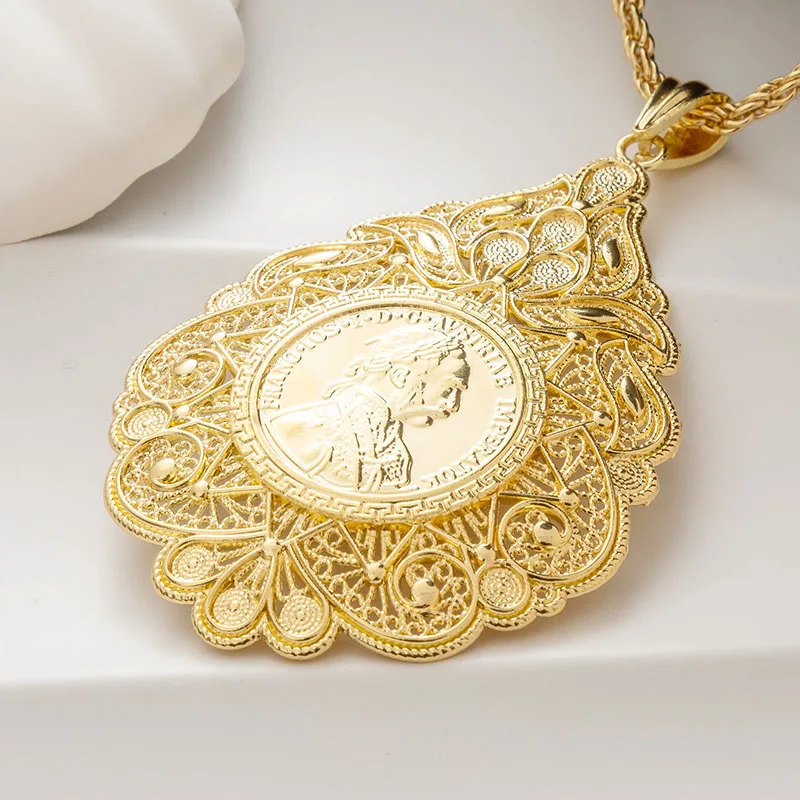 Middle Eastern Popular Gold Elegant Necklace Gold Plated Choker Jewelry Luxurious