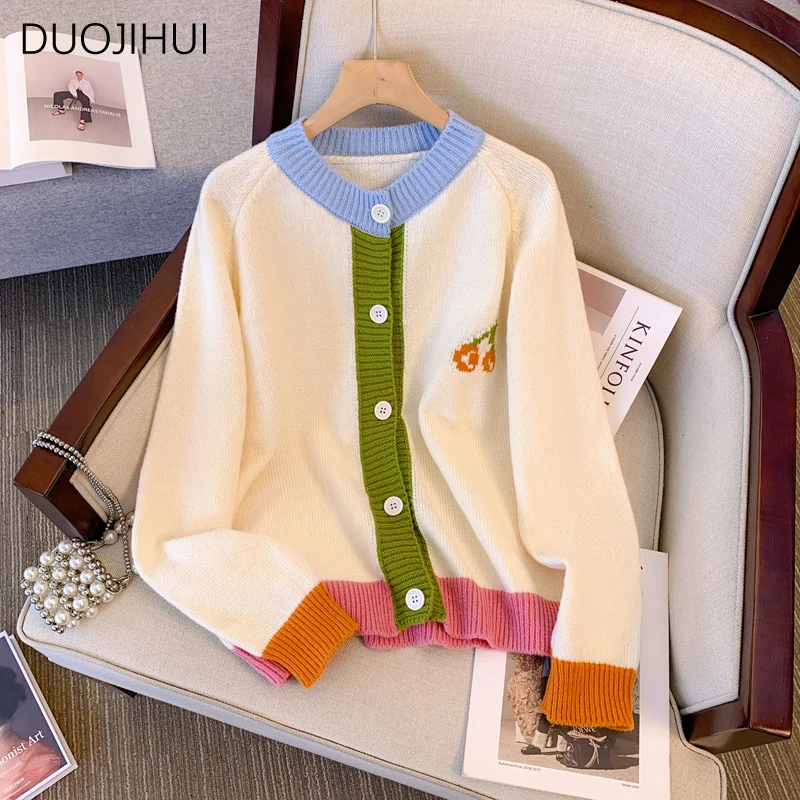 

DUOJIHUI Осенний классический Свободный Повседневный женский кардиган с круглым вырезом, модный простой однобортный женский кардиган контрастных цветов