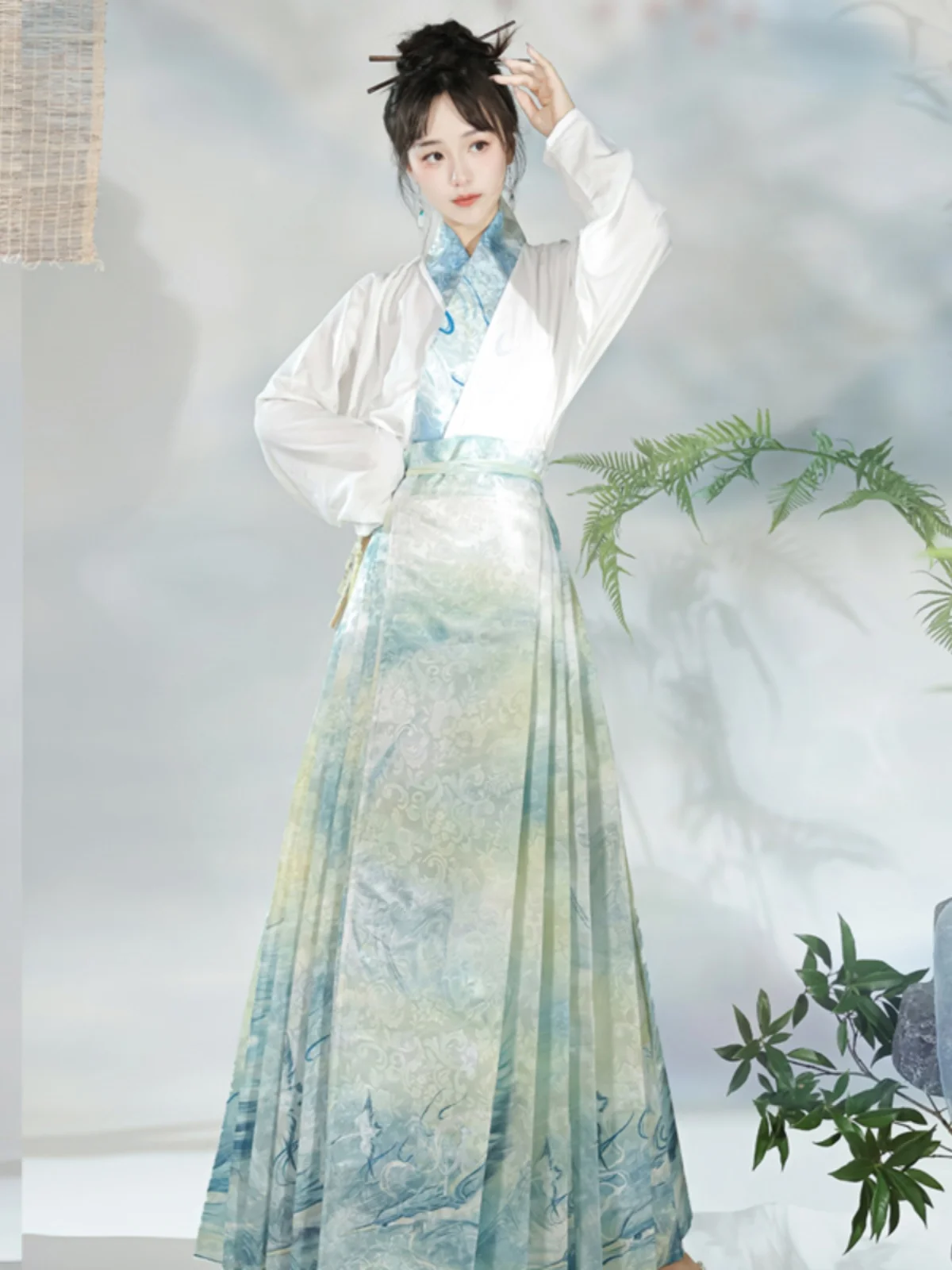 

original Hanfu female Ming style cross collar aircraft sleeve national style horse face skirt set for daily commuting,