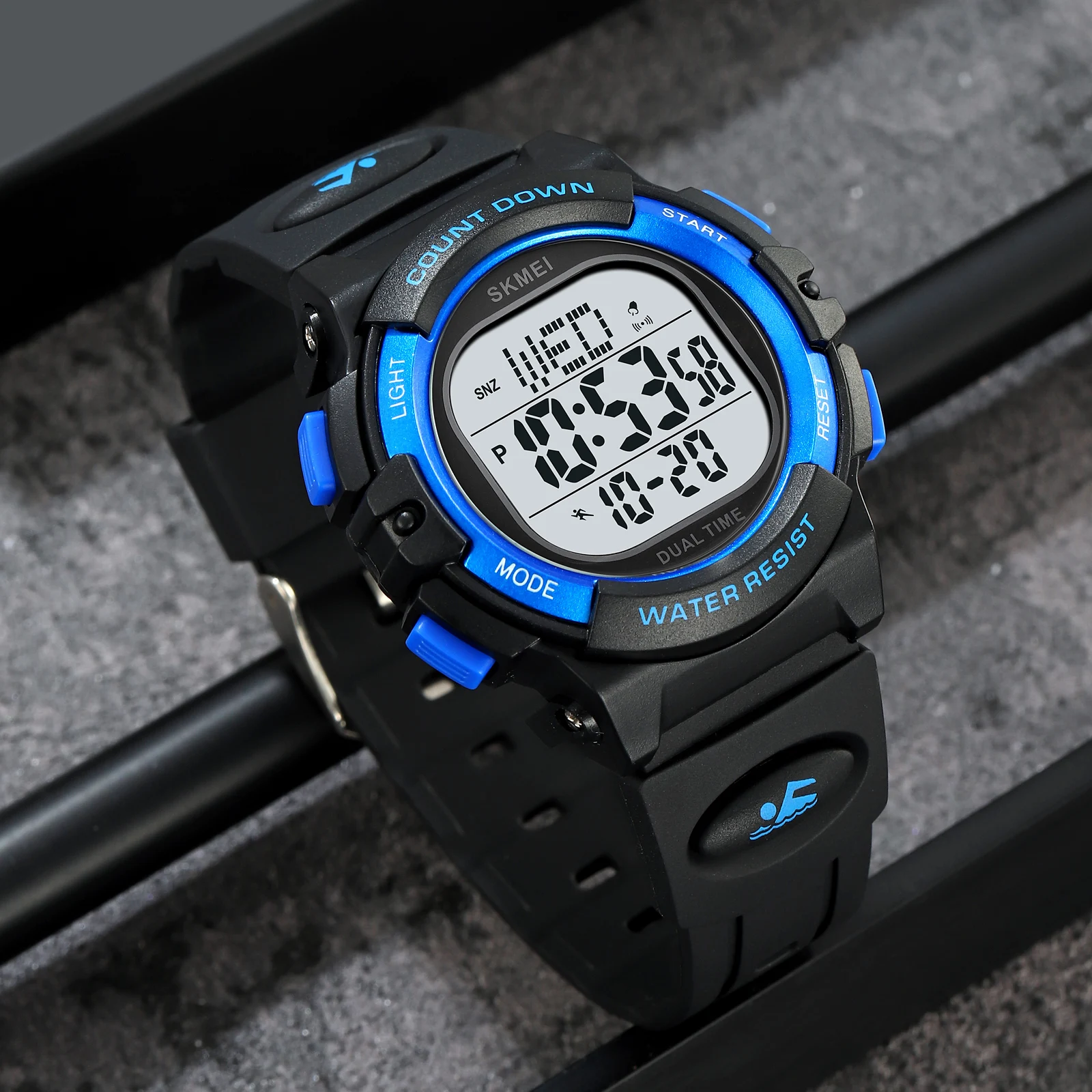 SKMEI Fashion Digital Countdown Sport Men Watches Casual Waterproof Calendar Stopwatch Back Light Display Alarm Wristwatch Clock