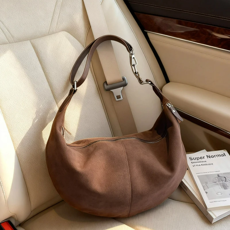 

New Retro Comfortable Simple Hobo Bag Women Large Capacity Versatile Texture Crossbody Shoulder Bag Korean Style Matte Horn Bag