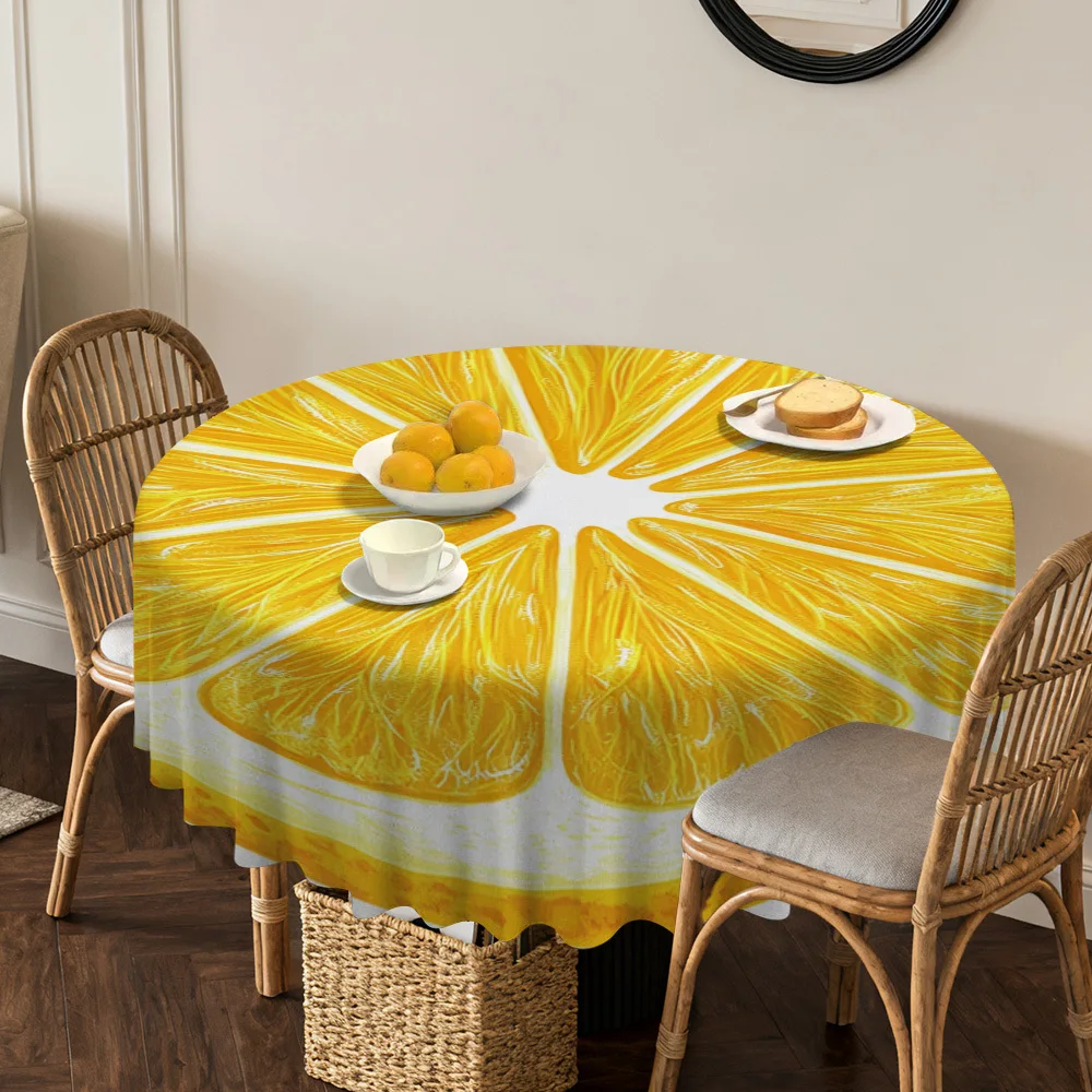 A circular tablecloth design featuring lemon slices illustration, used to create the atmosphere of the dining table.xzj