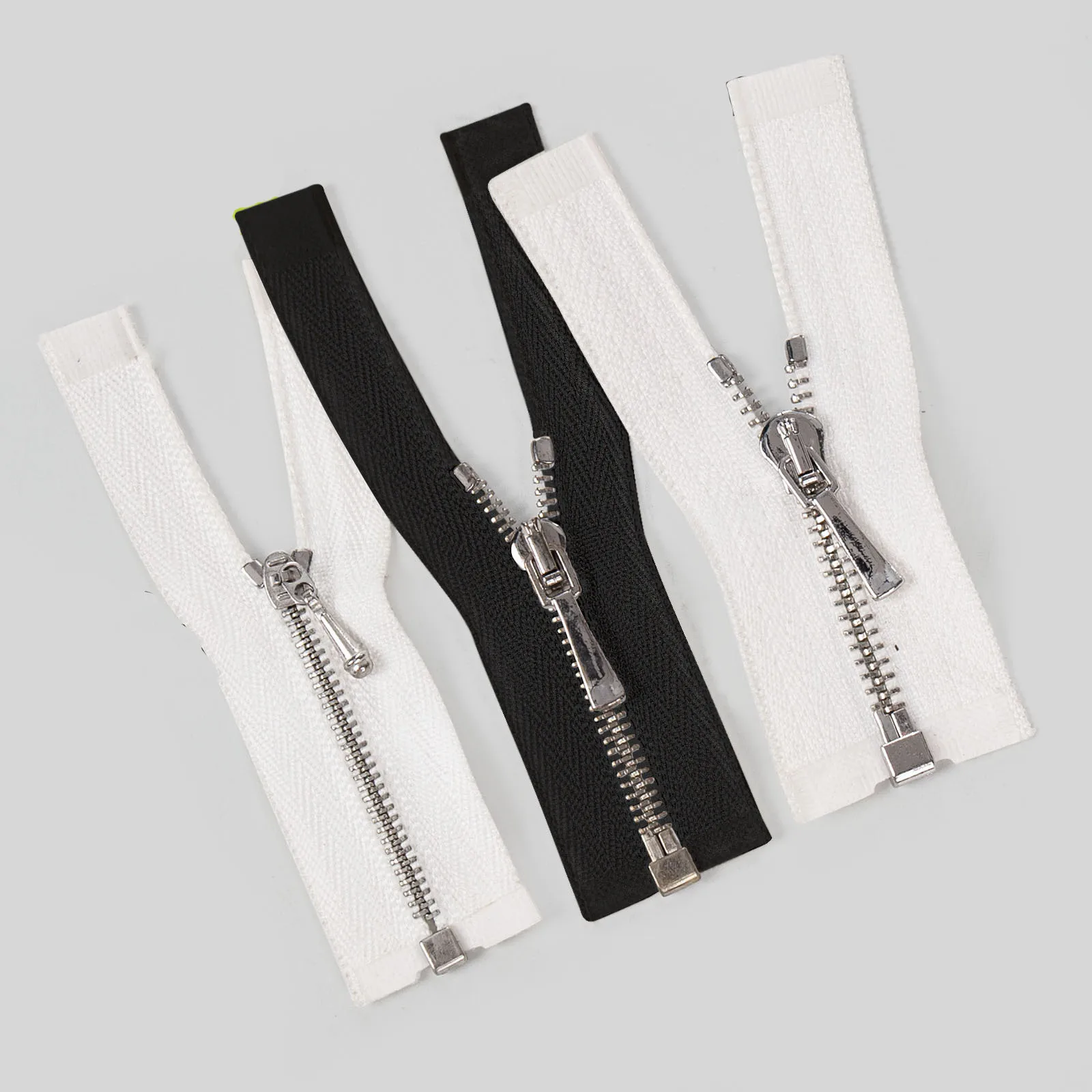 

Wholesale 30pcs 7cm Short 1# 2# 0# Metal Zipper Doll Clothing Bag Toy Coat Sew Zips Silver Gold Teeth Mini Close Open Zippers