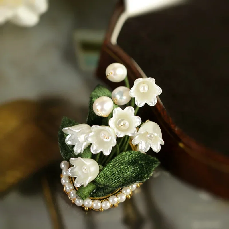 FXLRY Original Handmade Natural Shell Pearl Mori Vintage Orchids Of The Valley Flower High-end Brooch Coat Pin