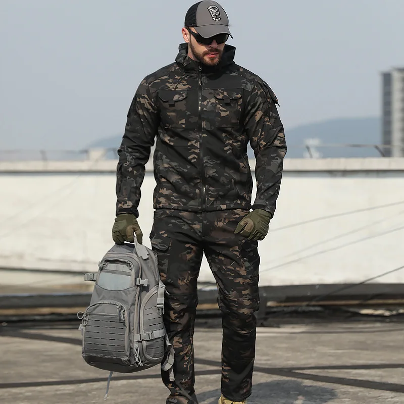 Mens Scarab Outdoor Tactical Soft Shell Assault Suit Autumn Winter Multifunctional Camouflage Thickened Fleece