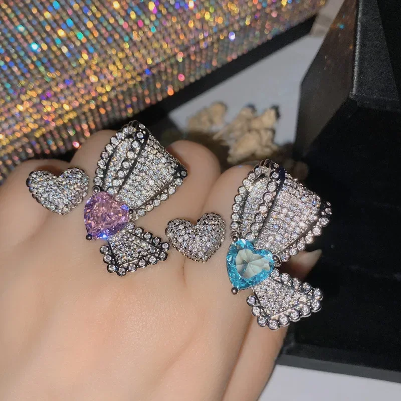 

Женское кольцо-сердце MDLFES Moissan Diamond Style с асимметричным дизайном и микронастройкой с циркониевым покрытием 18K