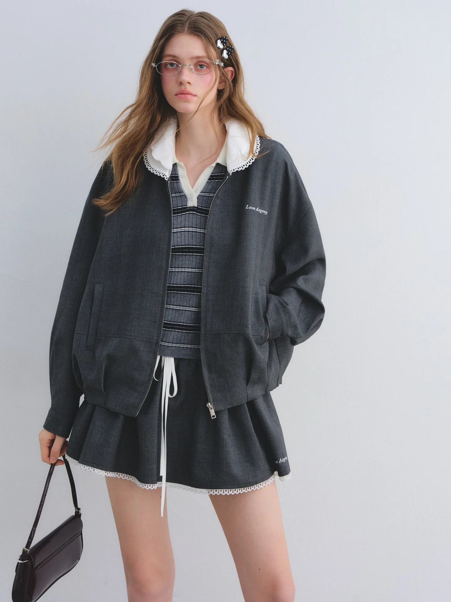 

AsGony ey Casual Sle Floral Embellied Collar Jaet ort Length Women's Faion Top Age-Defng Trim Fit Zipper Closure