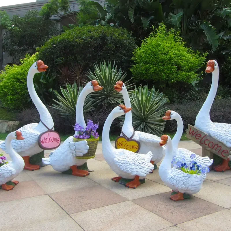 Outdoor Garden Decoration Animal Ornaments Resin Crafts Garden Decoration Welcome Sign Goose Statue Fiberglass Duck