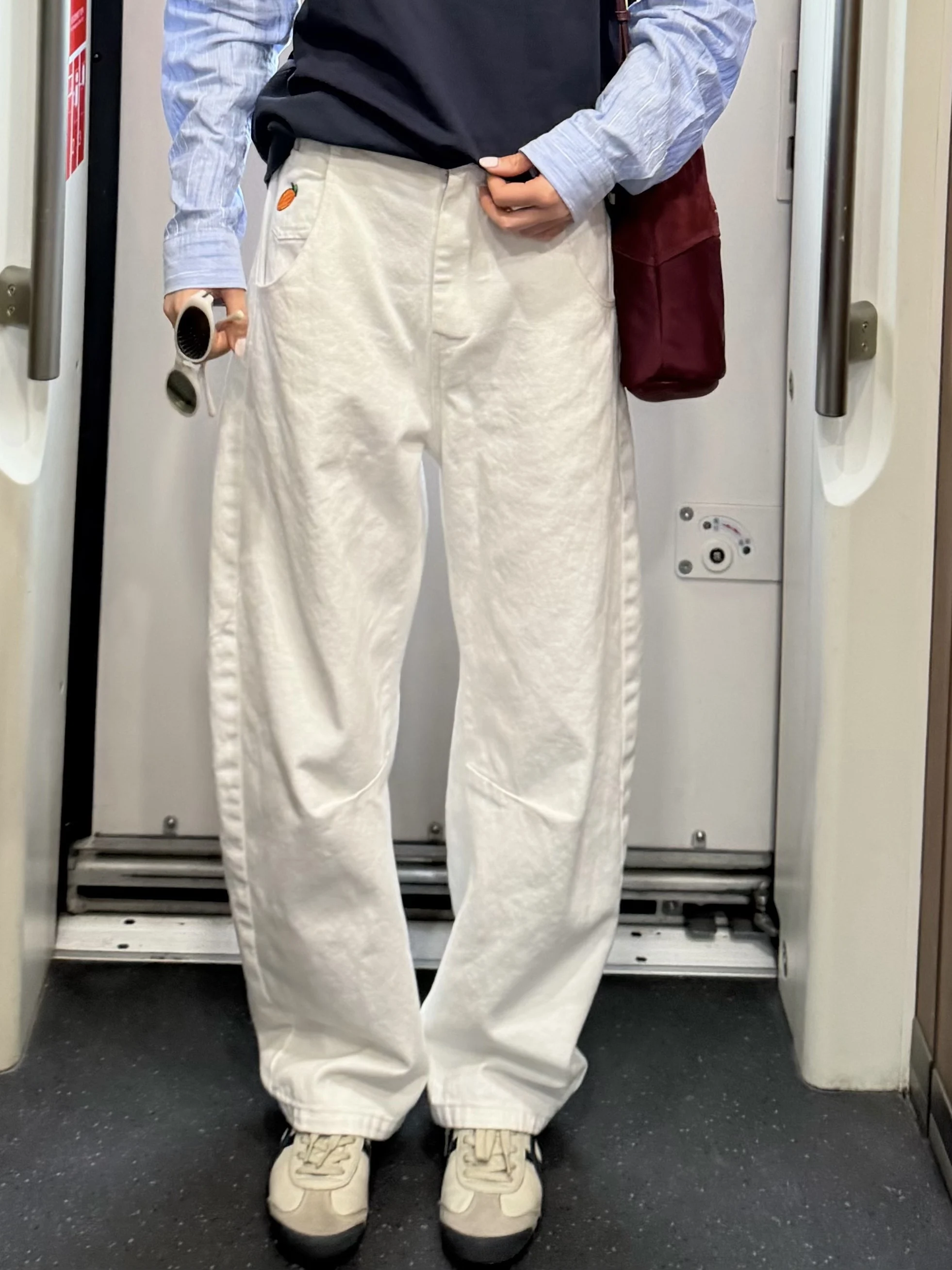 

Cold Gold Embroidered Carrot Knife White Jeans Paris Buckle Decorated Loose Wide Leg Pants Men Women Casual High Waist Zipper