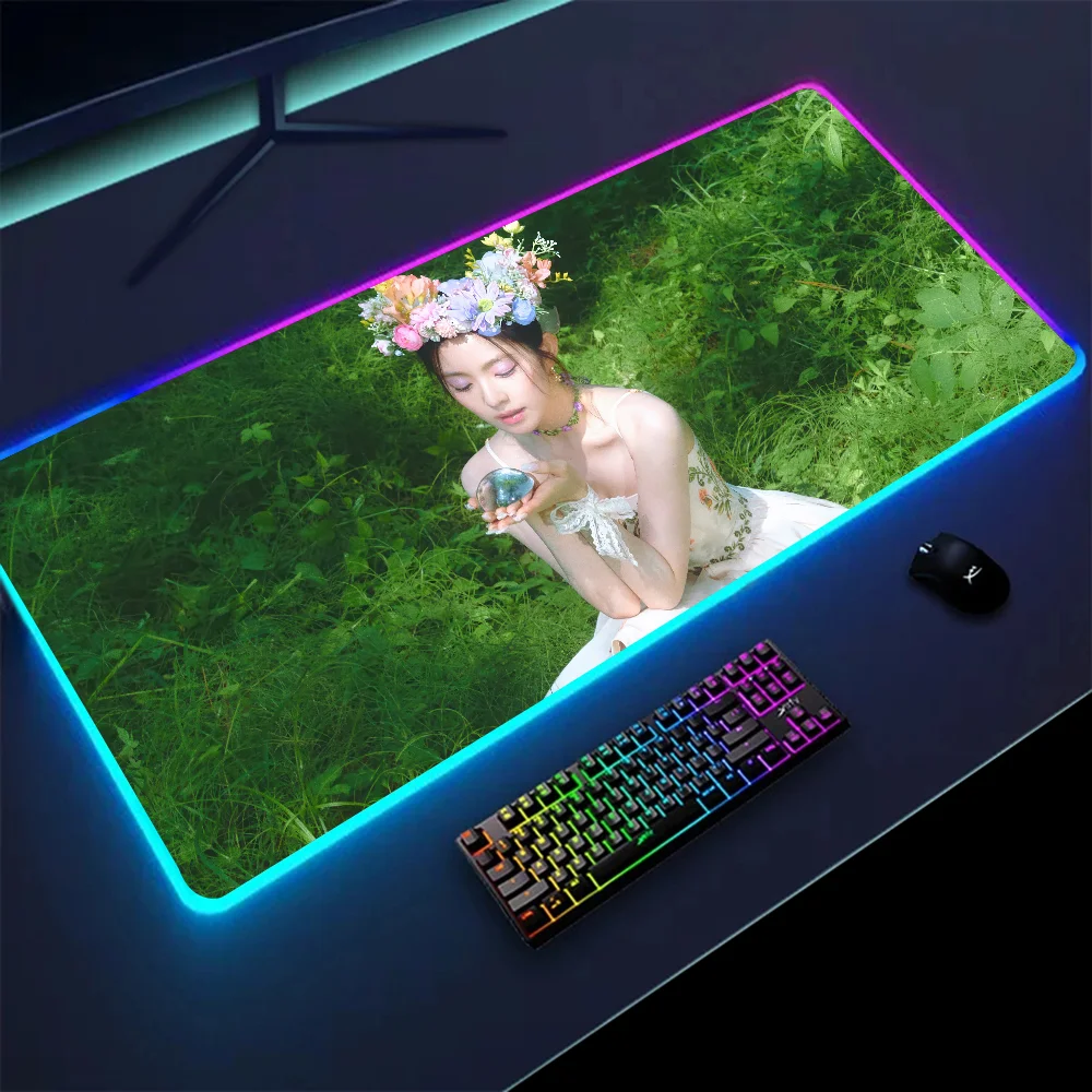 1pc Singer Irene R-Red Velvet New Album Comic XXL RGB Gaming Mouse Pads HD Black Gamer Accessories Large LED