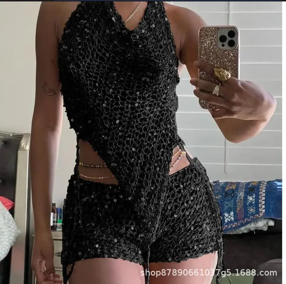 Solid Color Hooded Slim Two-piece Set New Hollow Bead Yarn High Waist Shorts Set Women