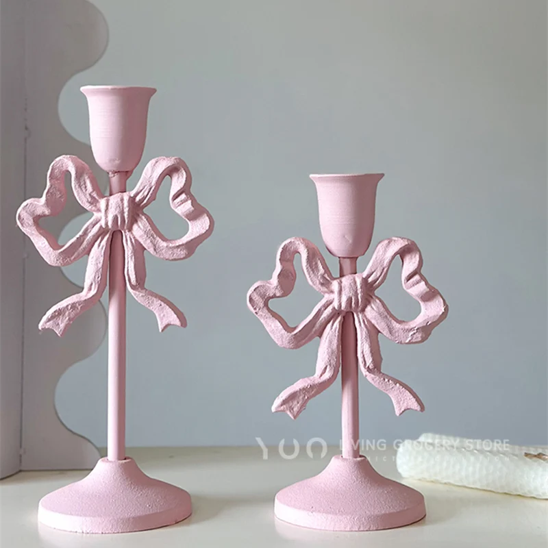 Retro Pink Bowknot Candlestick Cast Iron Single Head Wax Holder White Classical  Candle Holder Ornaments Diningtable Decor