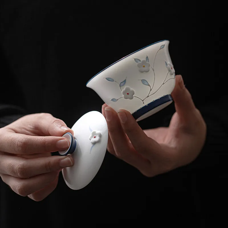 

110ml Chinese Ceramic Gaiwan Teacup Handmade Flower Tea Bowl Traditional Household Tea Tureen Portable Teaware Accessories