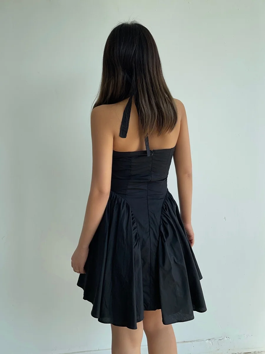 2024 New Women's Summer French Style Pure Desire V-neck Black Hanging Neck Dress Vacation Style First Love Girl Short Dress C978