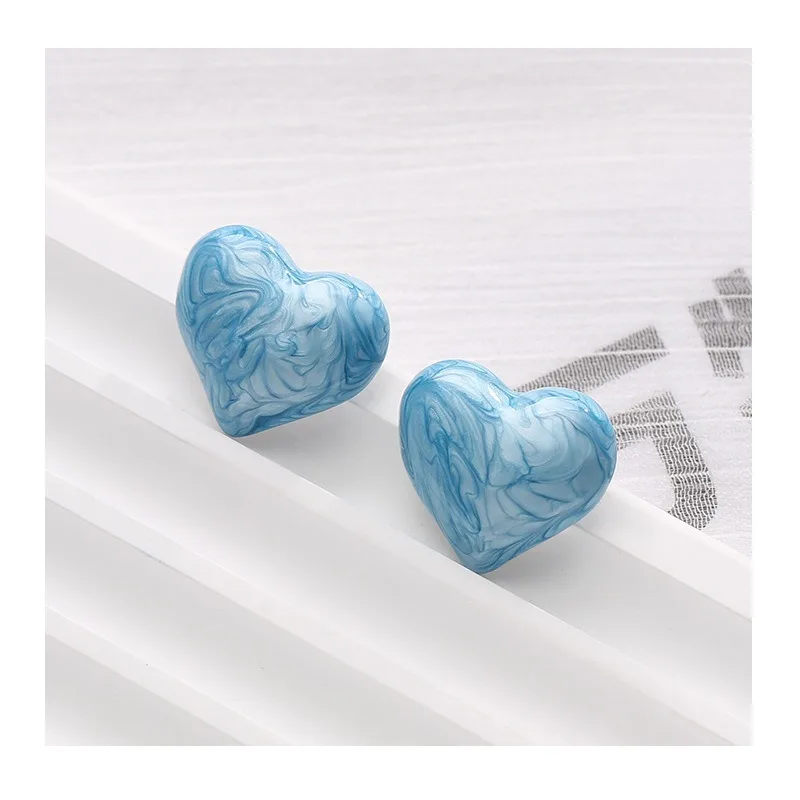 

Stud Earrings Female Korean Version Fresh and Sweet Enamel Glaze Love Stud Earrings Radiant Needle Stud Earrings