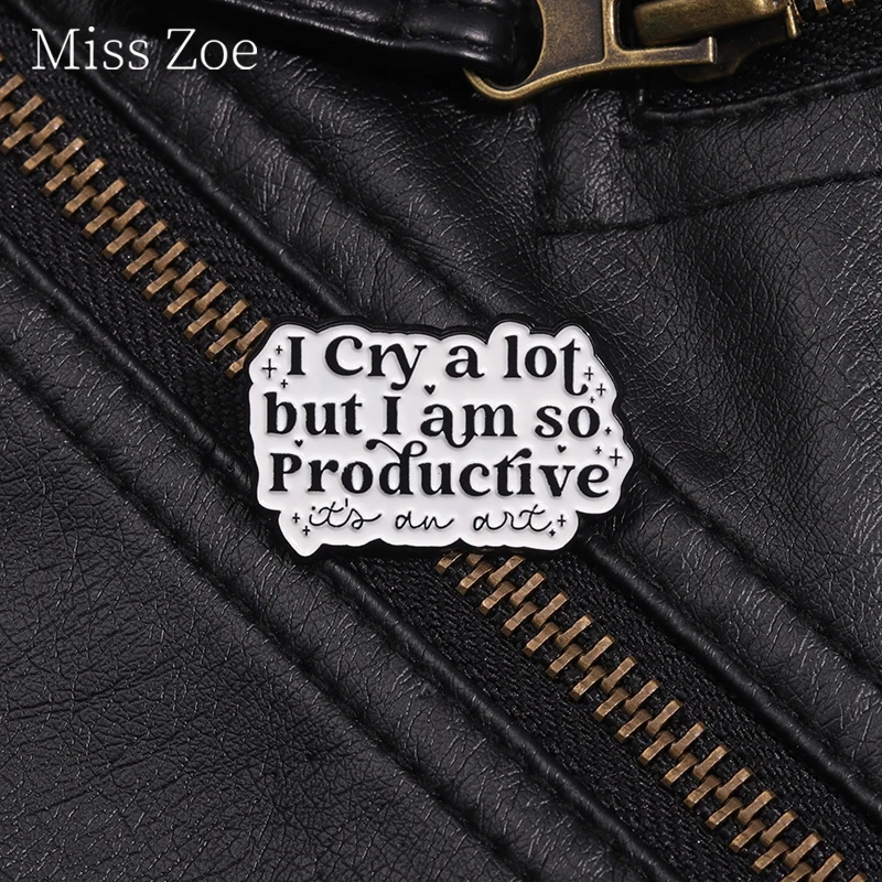 Pienso mucho pero soy tan productivo, Pin esmaltado, citas curativas cálidas, letras de salud Mental, broche de Metal con insignia para solapa, joyería