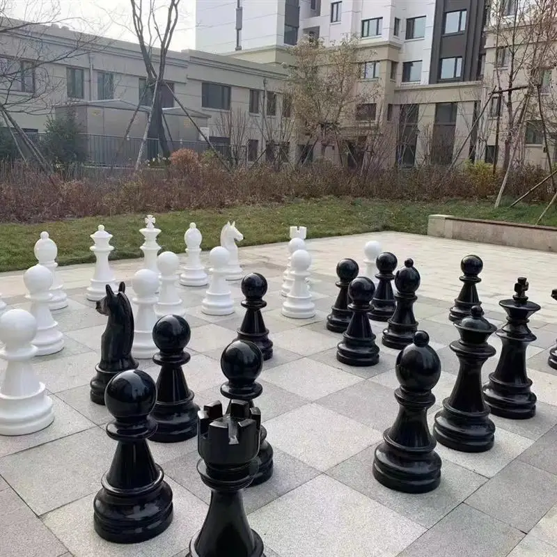 Large Modern Outdoor Garden Chess Sculpture Life Size Resin Material Painted Art Model Sculpture