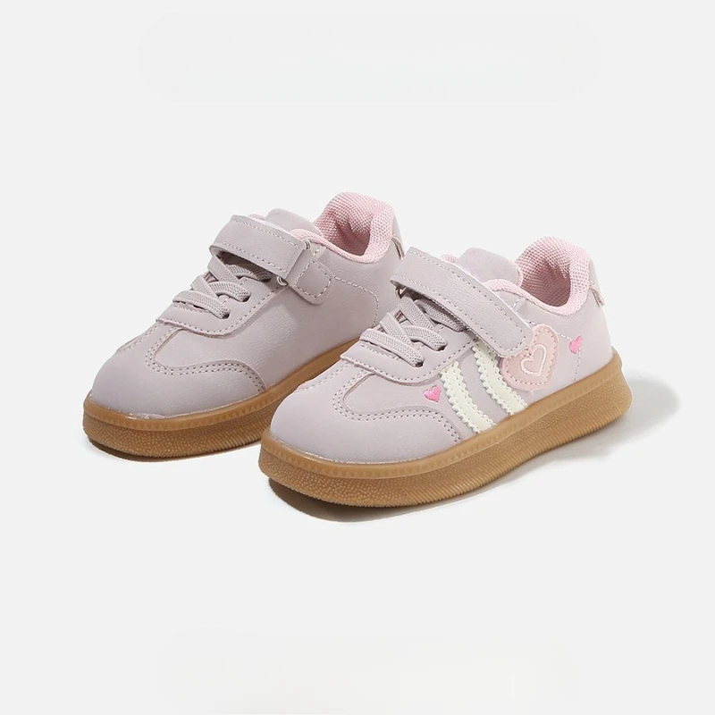 Little Girls School Sneakers Cute Heart Children Causal Shoes Lightweight Breathable Kids Outdoor First Walking Shoes Hook Loop
