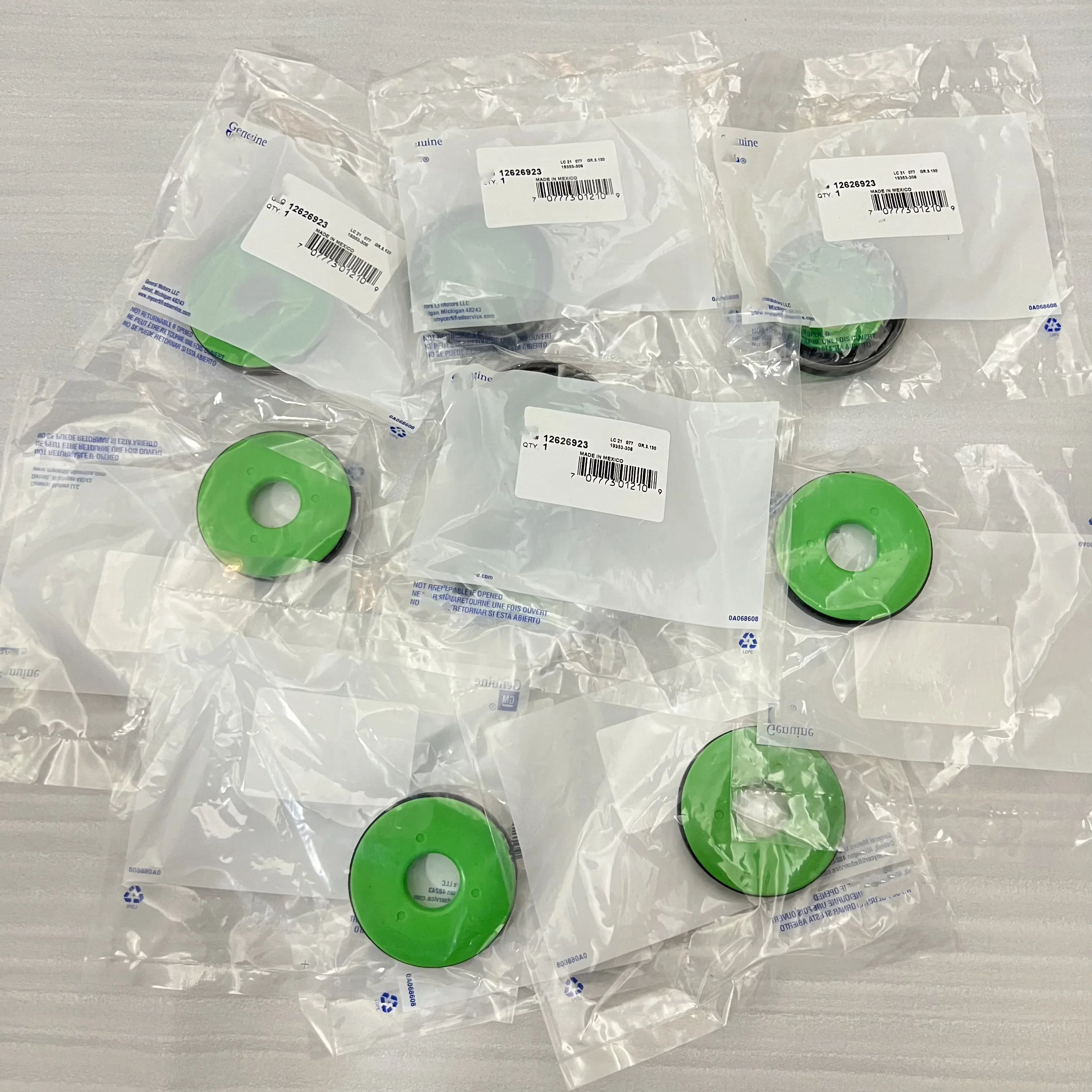 

2PCS Crankshaft Front Oil Seal For Chevrolet Buick Cadillac 12626923