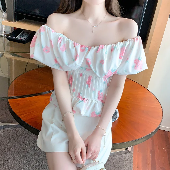 2025 été nouveau Style Sexy une épaule vacances Style à volants Floral à manches courtes taille petit haut pour les femmes