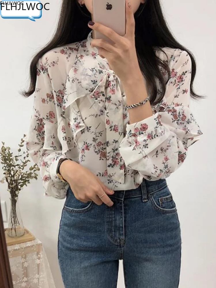 2019 Spring Basic Shirts Blouses Women Japan Preppy Styel Cute Sweet Girls Black White Floral Printed Ruffled Bow Tie Top Shirt