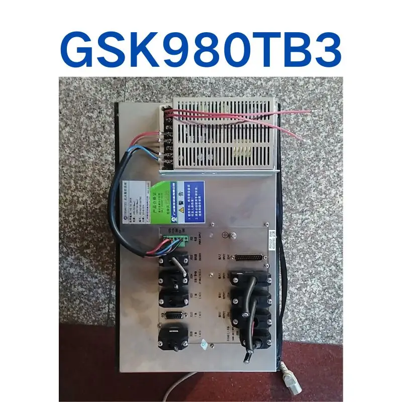 

Б/у система числового управления станком GSK980TB3 протестирована в порядке и функция неповрежденная.