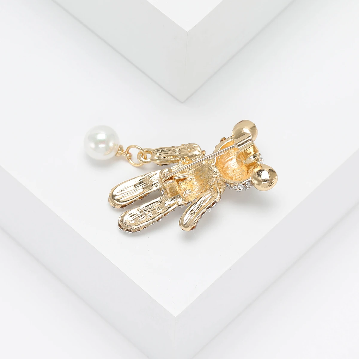 Cute Rhinestone Small Bear Brooches for Women Unisex Animal Pins 4-color Available Office Party Accessories Gifts