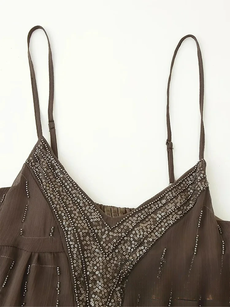 ชุดเดรสลำลองสไตล์ชิคสำหรับผู้หญิง แบรนด์ KONDALA แบบเรียบง่าย สายเดี่ยว ปักเลื่อม แต่งระยิบระยับ ชุดมินิเดรสแฟชั่นใหม่ประจำปี 2025 ชุดเดรสสั้นสำหรับฤดูร้อน