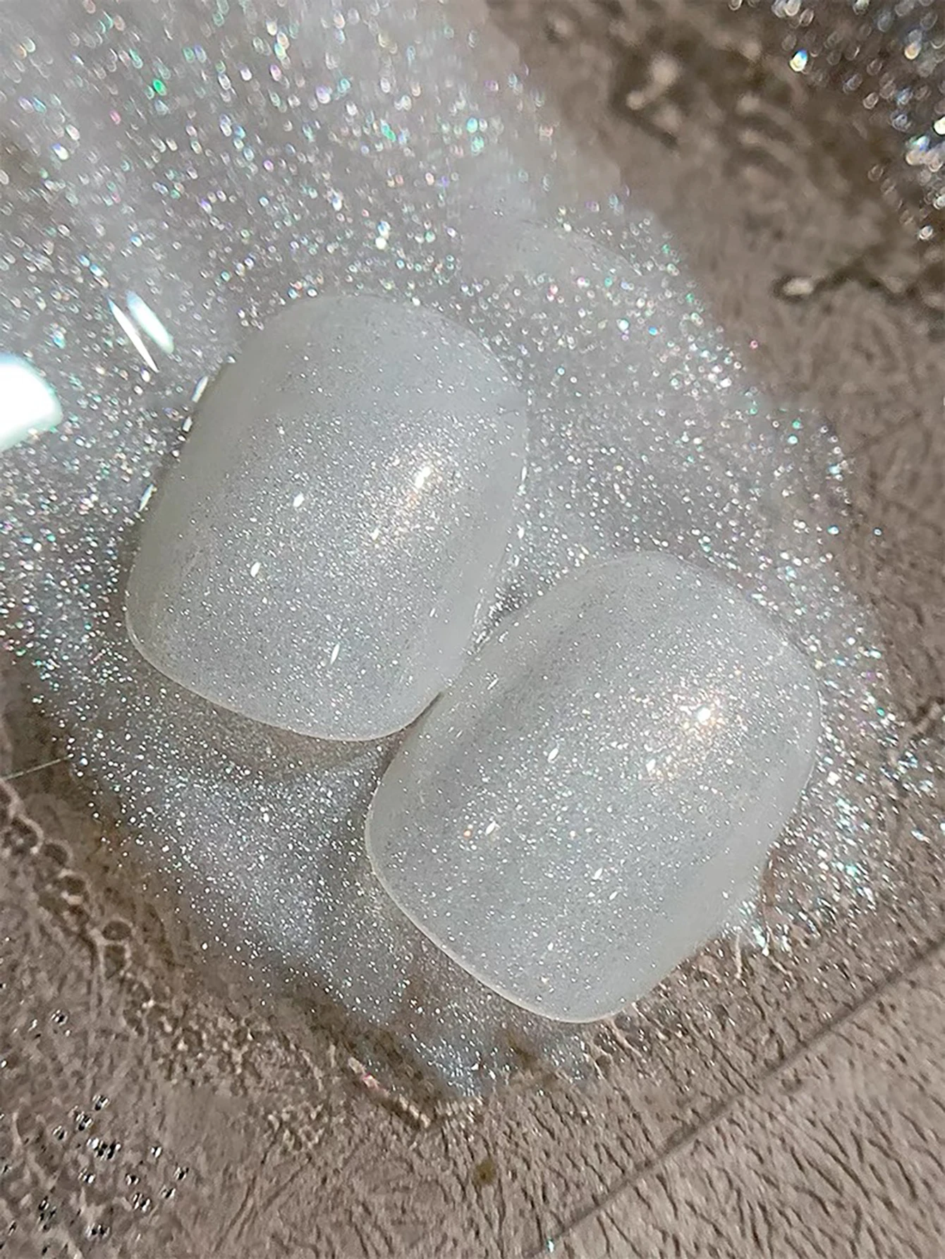 ZH 12 مللي عرض الأظافر البيضاء الشعبية ضوء القمر حليب جوز الهند الأبيض بريق هلام طلاء الأظافر 2025 جديد الأكثر مبيعا هلام الأظافر البيضاء