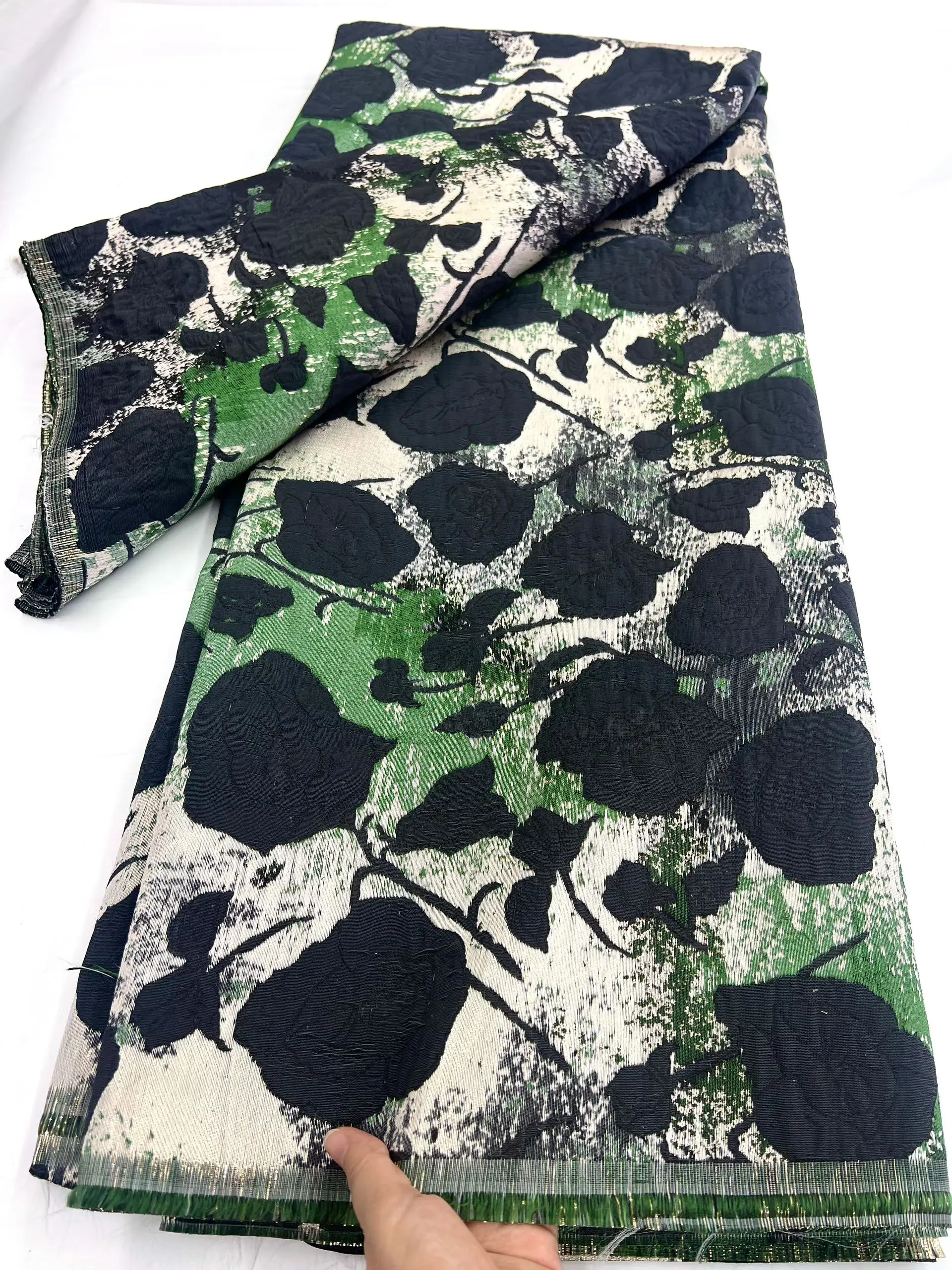 

Новый стиль, парчовая жаккардовая африканская нигерийская кружевная ткань 2025, высококачественная дамасская французская кружевная ткань для женского платья, шить KHD25178