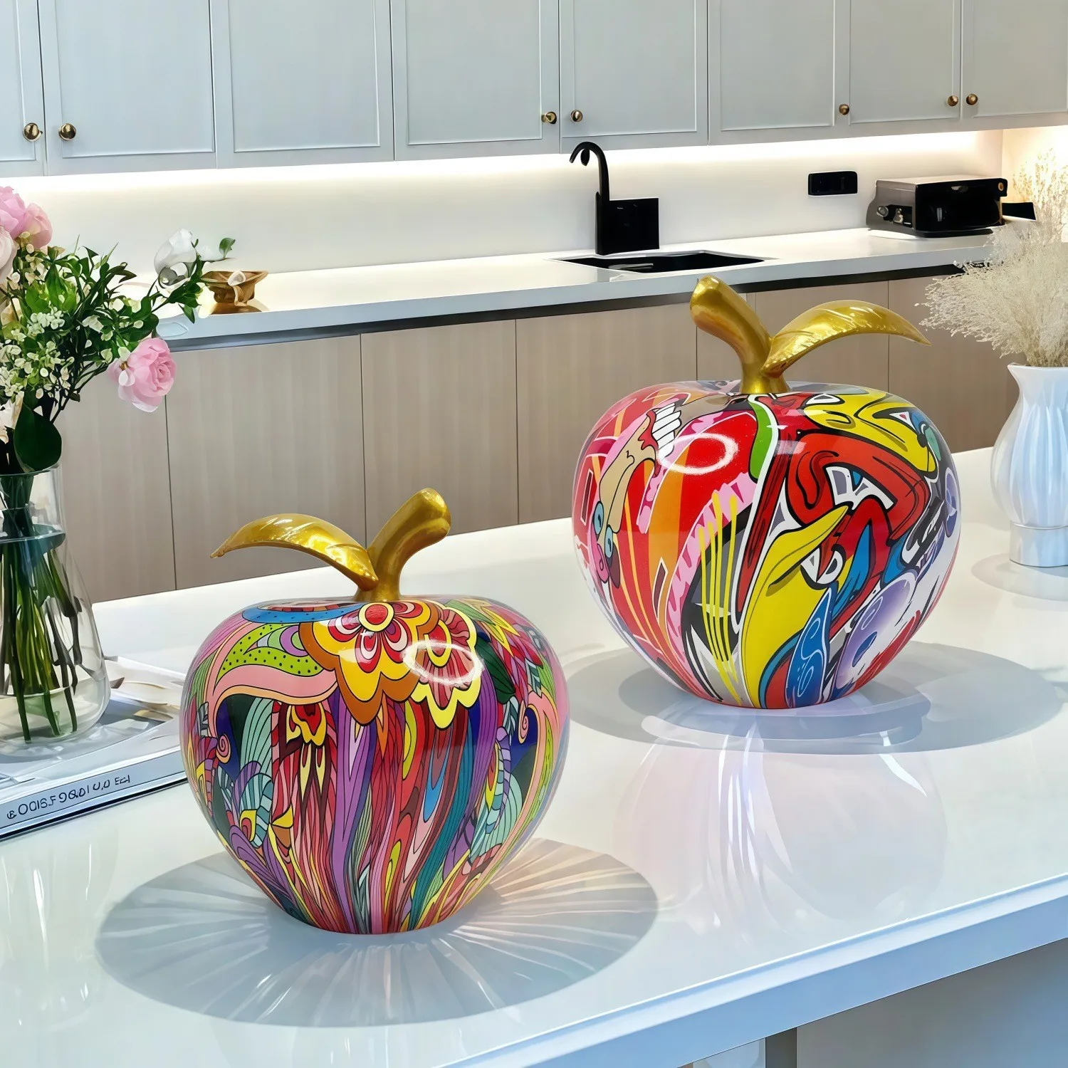 Apple Decorate Resin Graffiti Doodle Table Ornaments Colorful Christmas Birthday Gifts for Home