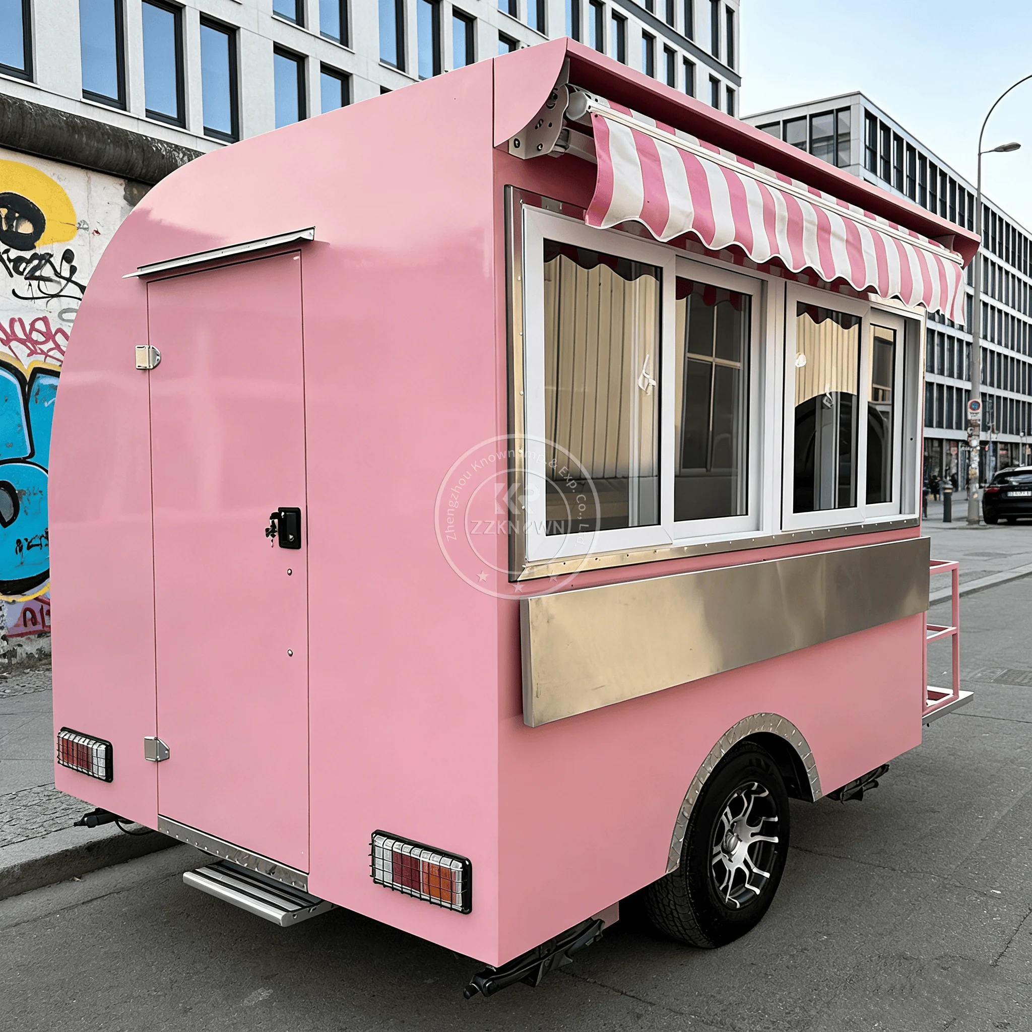 

Fully Equipped Catering Trailers USA Style Mobile Kitchen Small Food Trucks with Stainless Steel Fiberglass Fast Food Trailer