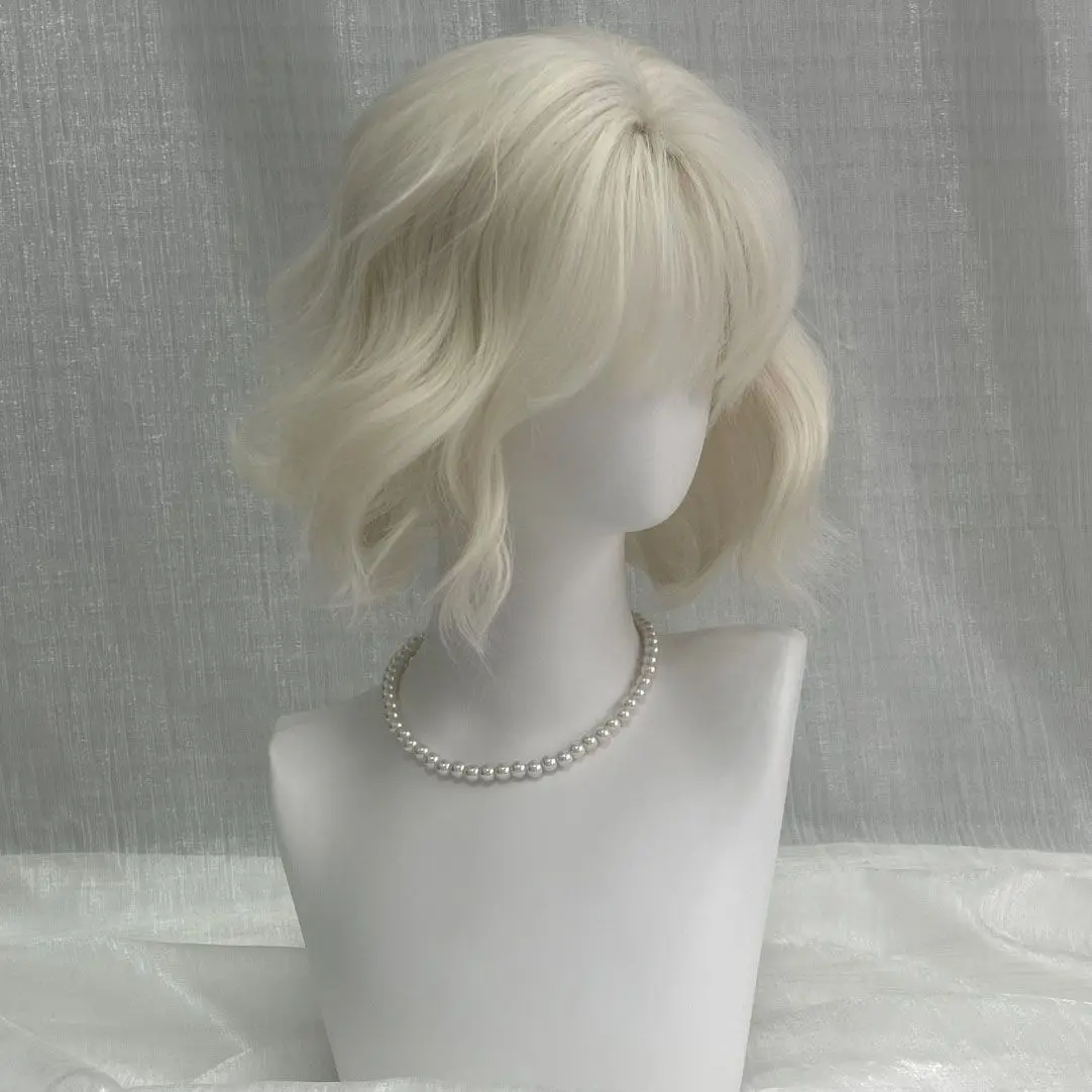 Парик из белого золота