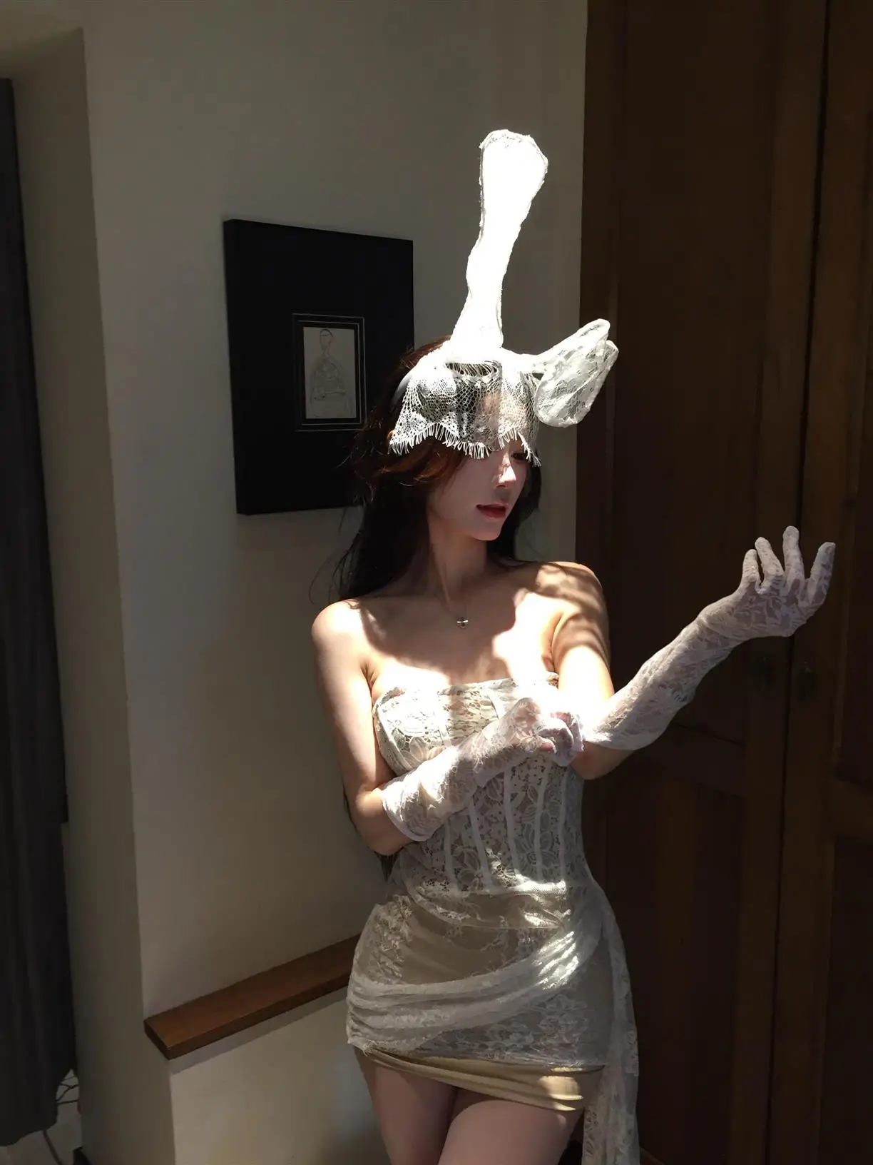 Sexy Lace Fibone Strapl Dr See tough One oulder High Waist Evening Gown for Date And Daily Wear No Brand