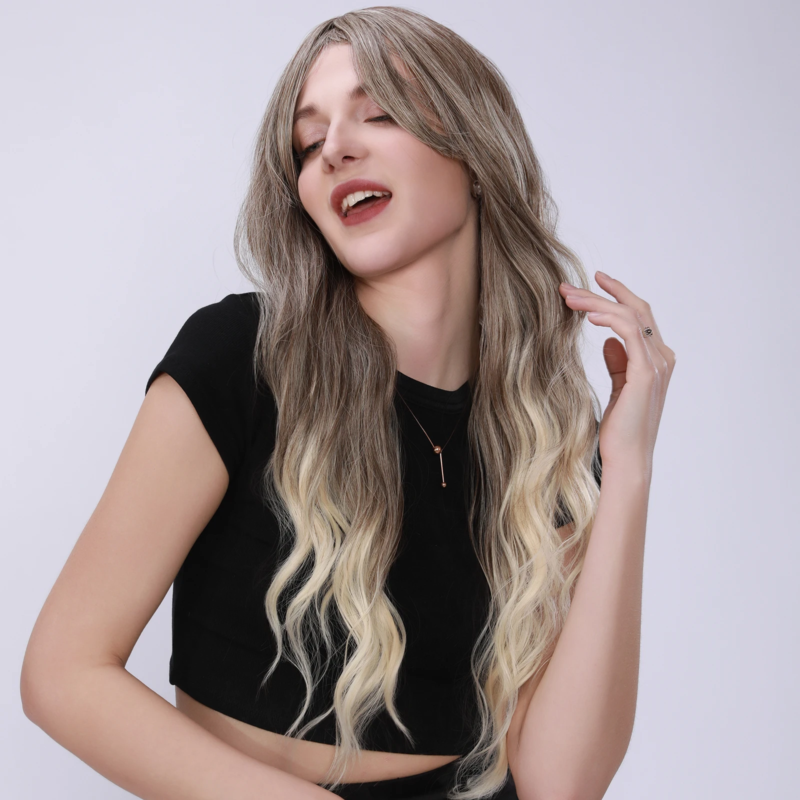 

Synthetic women's fashion wigs, breathable and heat-resistant rose net material, suitable for women's daily wear