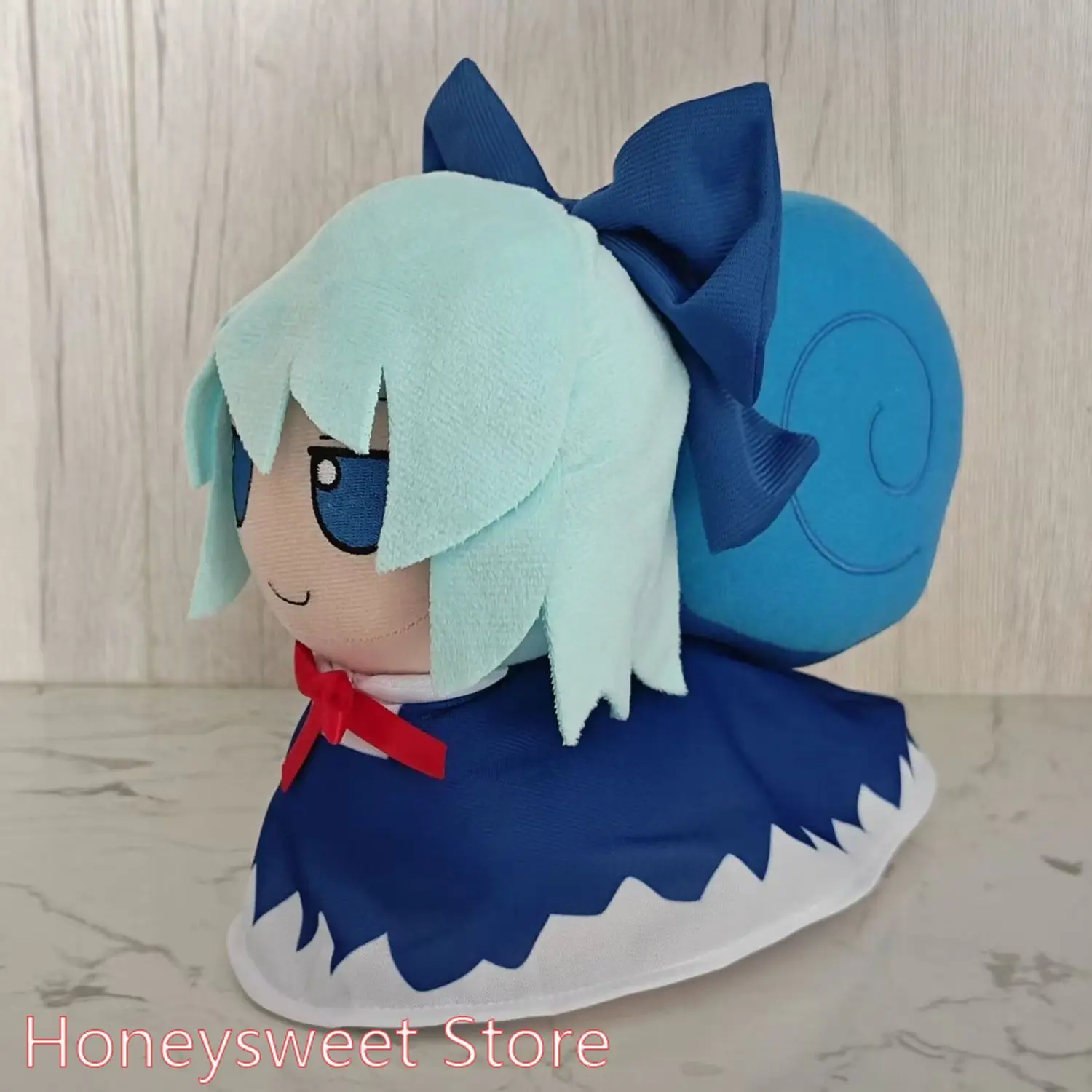 

20 см аниме TouHou Project FUMO милая фигурка Cirno кукла плюшевые сидящие куклы-улитки игрушка косплей Kawaii девушка рождественские подарки