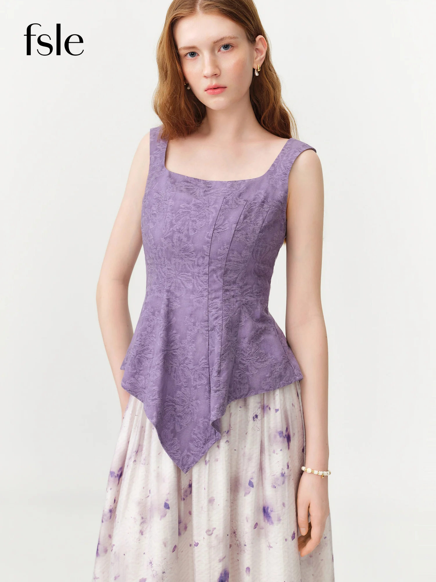 FSLE 2026 Summer Women's Retro Square Neck Sleeveless Blouse in Shadow Jacquard Waist-Defining Fit for Office Daily Wear