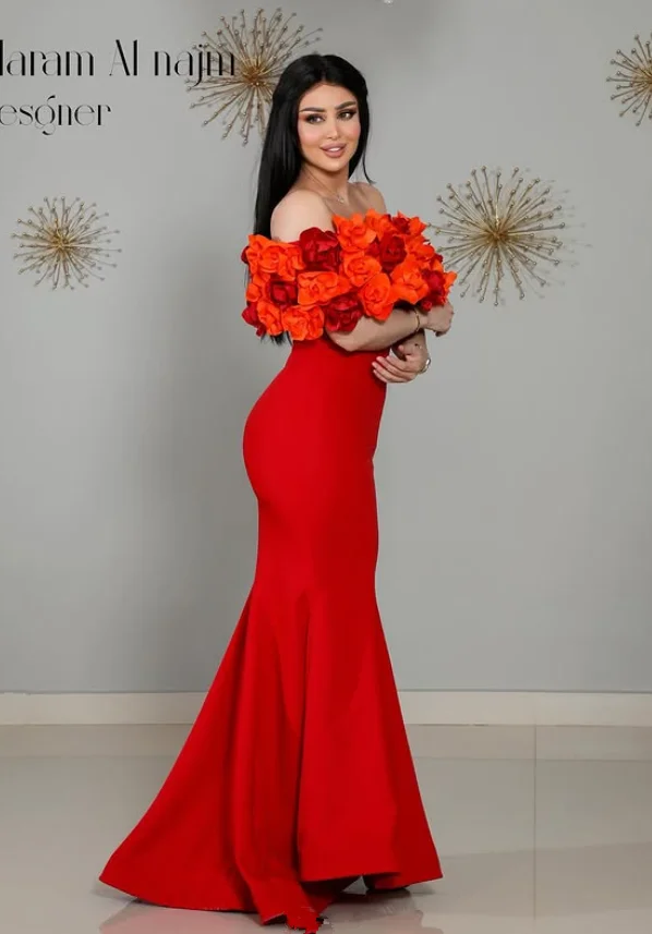 Rote lange Meerjungfrau-Abschlussball-Partykleider, handgefertigt, schulterfrei, mit Blumenmuster, Abend-Gala-Kleid für den Nahen Osten, maßgeschneidertes Jersey-Kleid