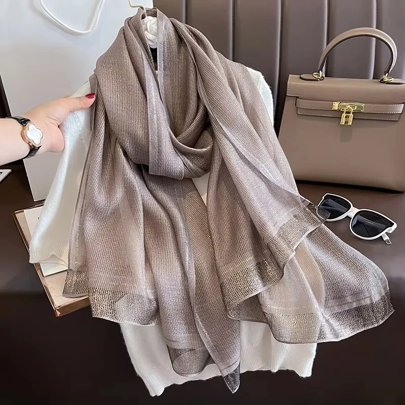 Thumbnail 4 - #6 Cheapest Silk Scarves Deals You Can Get