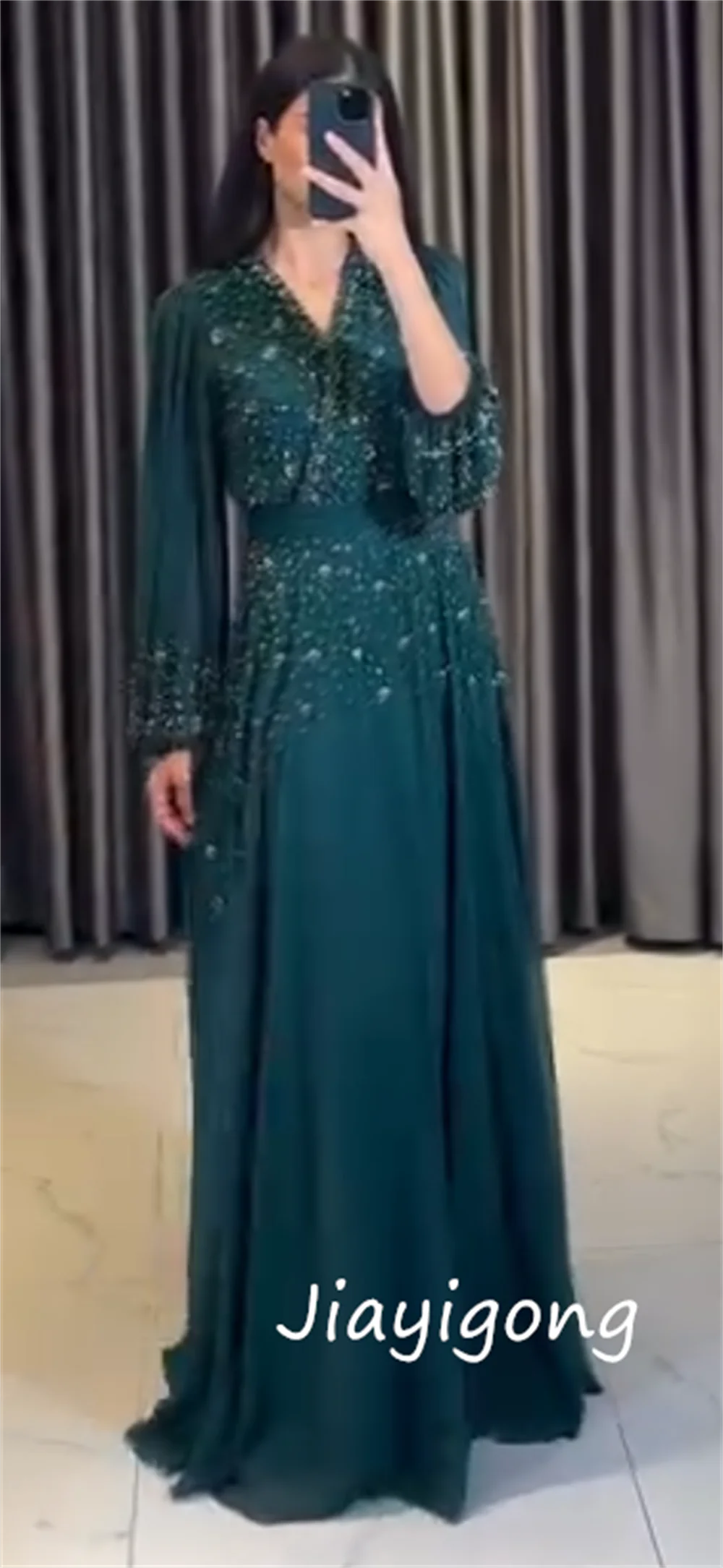 Robes longues personnalisées à paillettes et plis, ligne a, col en v, occasions sur mesure, Style chinois complexe