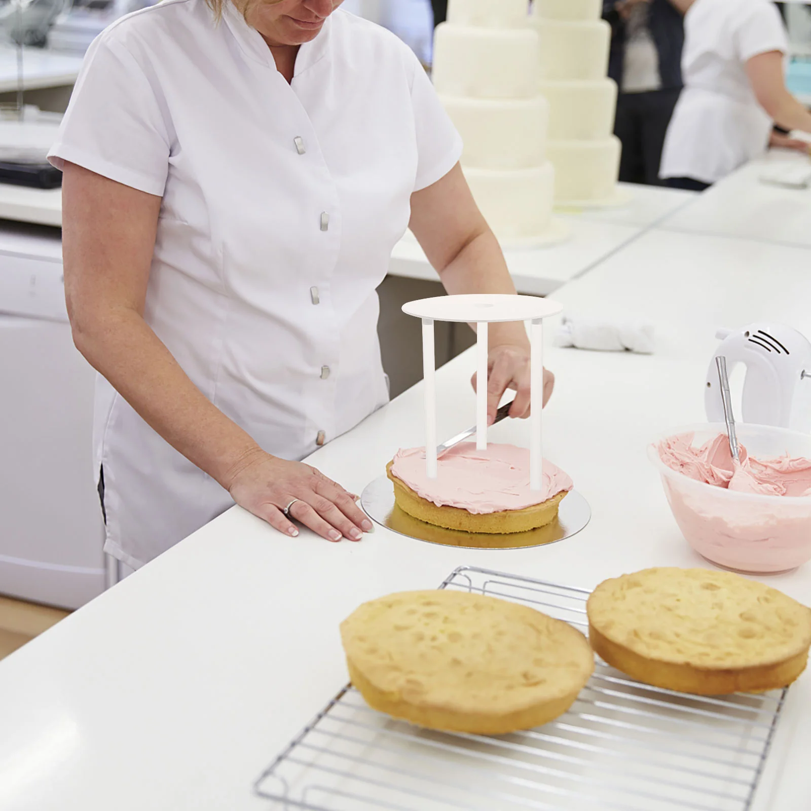 25Pcs Cake Dowels Plastic Support Rods for Tiered Cakes Sturdy PP Material Easy to Use Plastic Plate Support Cake Dowel