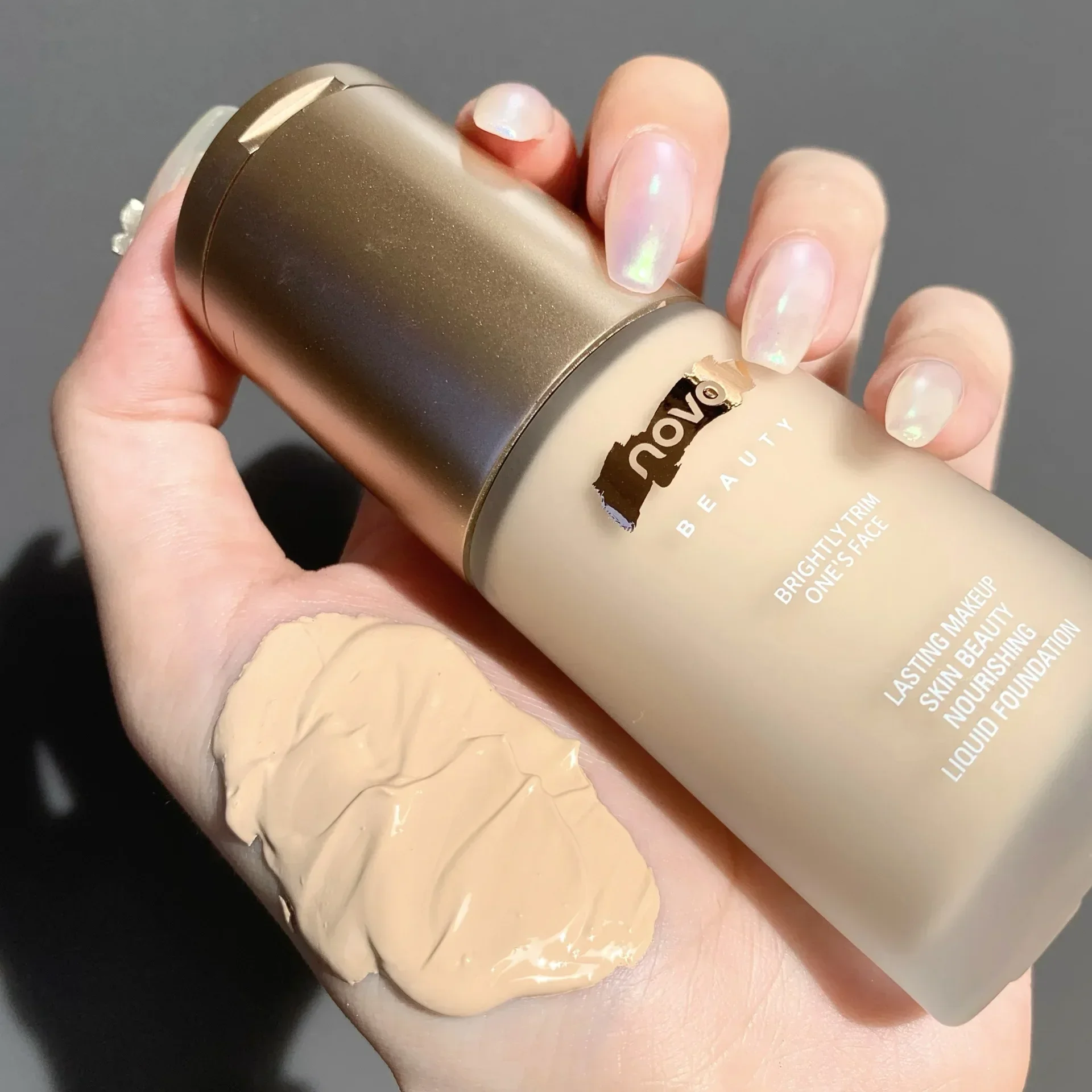 NOVO Makeup Foundation 30ml Soft Matte Long-Lasting Oil-Control Concealer Liquid Foundation Cream Easy To Wear Makeup Cosmetics